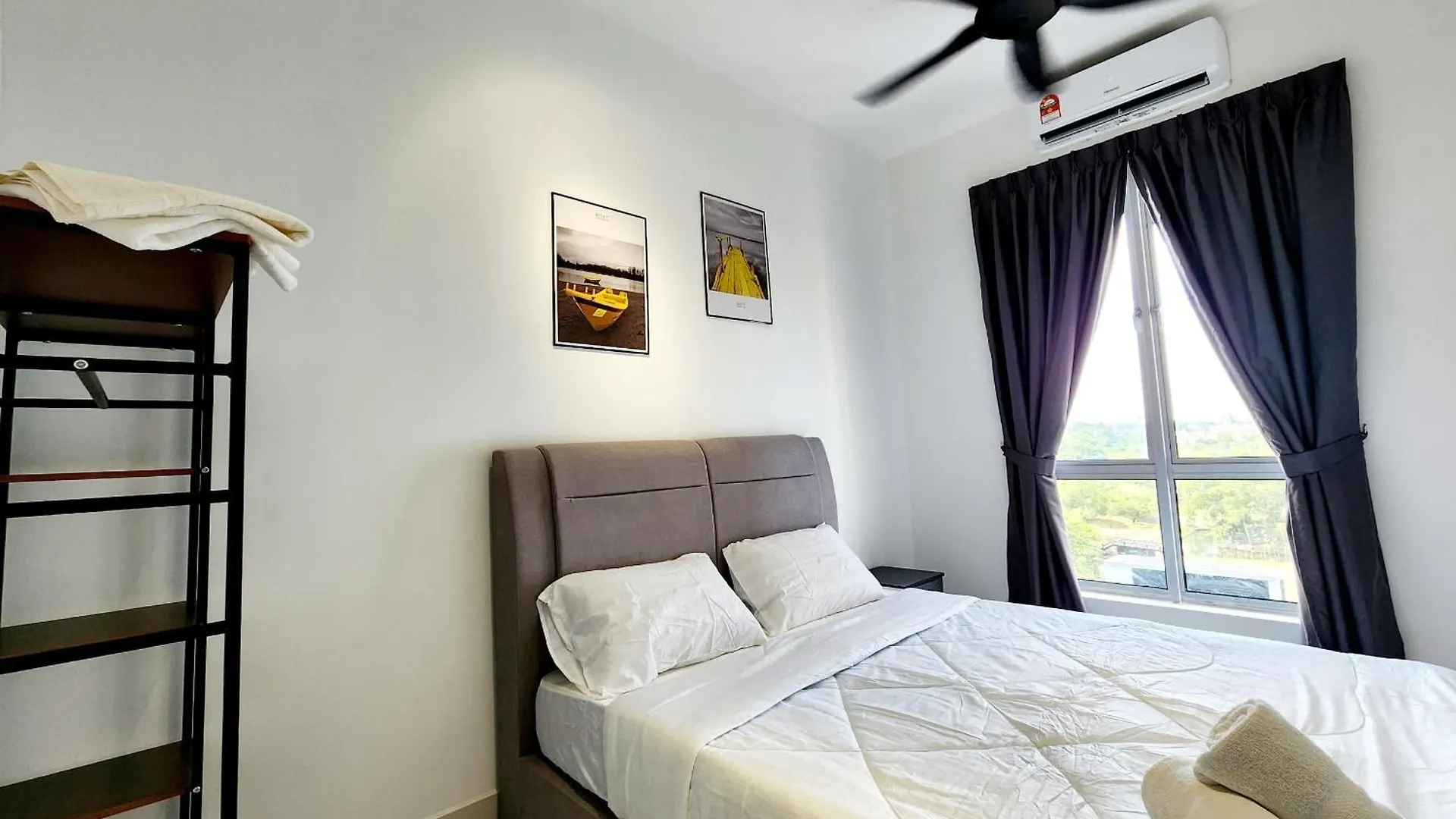Malacca Spacious 3Bedroom Wifi Carpark 0*,  Malaysia